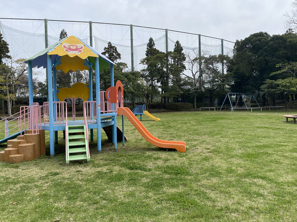 児童遊園