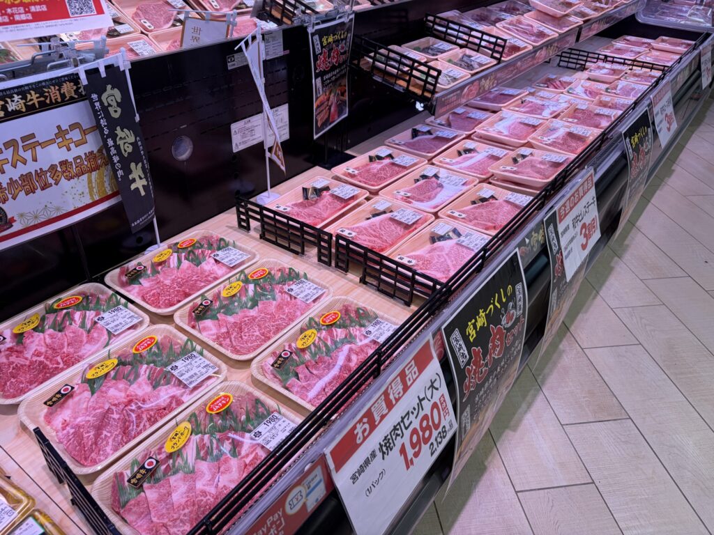Aコープ精肉コーナー